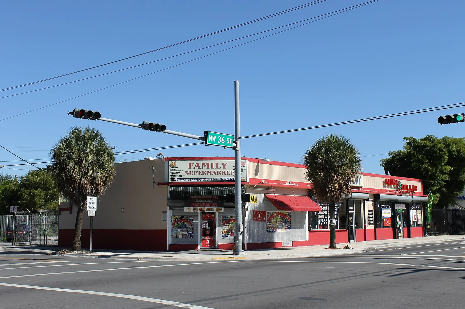 A 1949 corner grocery store building in Allapattah